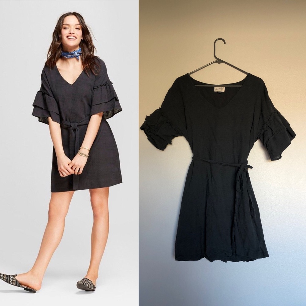 ‼️3 for $20‼️ UNIVERSAL THREAD | Shift Dress